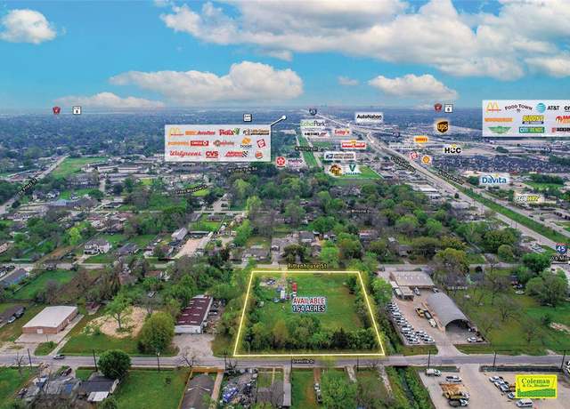 Property at 747 W Rittenhouse Rd, Houston, TX 77091