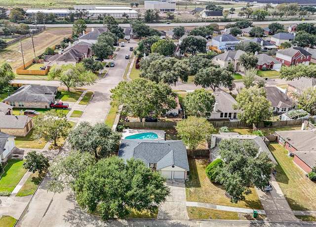 Property at 6726 Grant Dr, Richmond, TX 77469, 3 beds, 2 baths