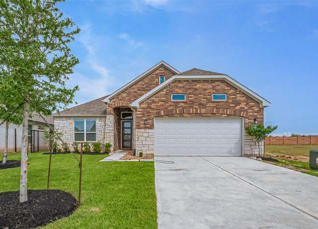 Property at 2620 Ballast Green Dr, Texas City, TX 77568, 4 beds, 2.5 baths