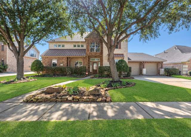 Property at 17714 W Copper Lakes Dr, Houston, TX 77095, 5 beds, 3.5 baths