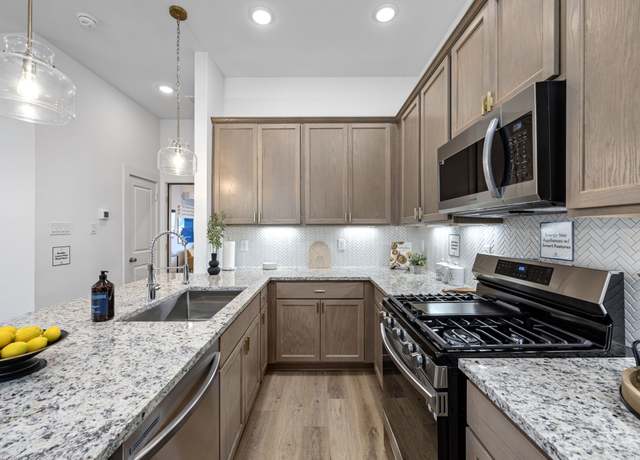 Property at 1540 W Tidwell Rd, Houston, TX 77091, 3 beds, 2.5 baths