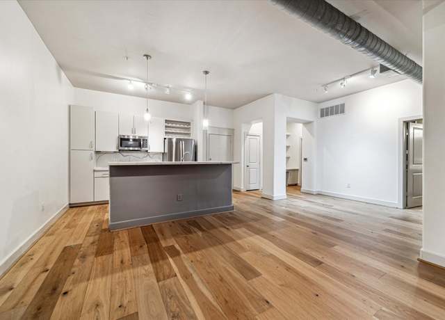 Property at 1901 Post Oak Blvd #1206, Houston, TX 77056, 1 bed, 1 bath