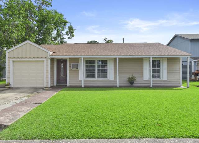 Property at 1900 Oregon St, Baytown, TX 77520, 2 beds, 1 bath