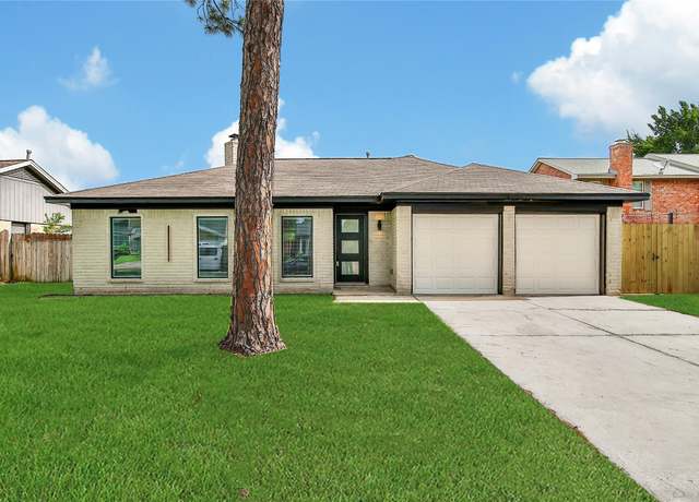 Property at 9622 Clanton St, Houston, TX 77080, 3 beds, 2 baths