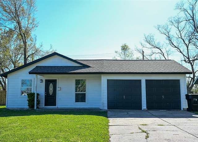 Property at 10934 Eddyrock St, Houston, TX 77089, 3 beds, 1 bath