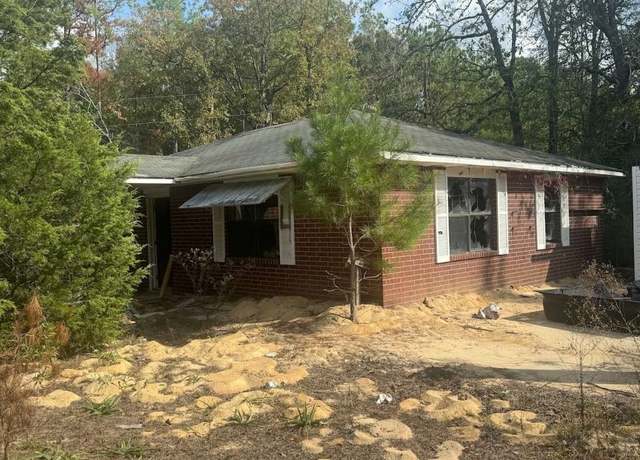 Property at 786 County Road 4070, Bon Wier, TX 75928, 5 beds, 2 baths