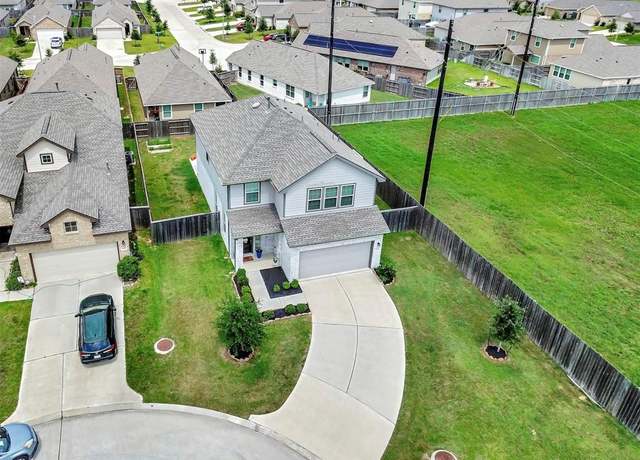 Property at 18479 Running Shadow Ct, Hockley, TX 77447, 4 beds, 2.5 baths