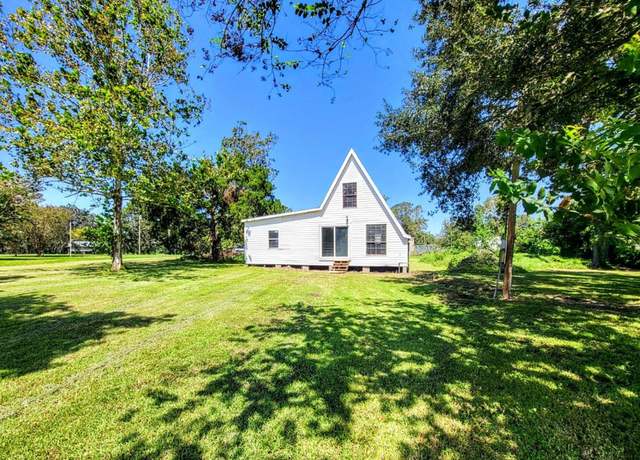 Property at 4520 County Road 929c, Brazoria, TX 77422, 2 beds, 1 bath
