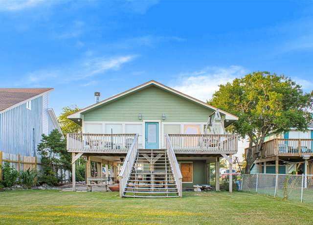Property at 1437 John, San Leon, TX 77539, 2 beds, 2.5 baths