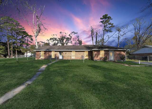 Property at 5103 Karu Dr, Spring, TX 77373, 12 beds, 3 baths