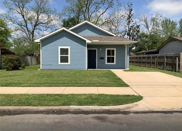 Property at 111 Ward Rd, Baytown, TX 77520, 2 beds, 2 baths