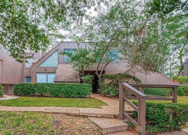 Property at 336 Litchfield Ln, Houston, TX 77024, 2 beds, 2.5 baths