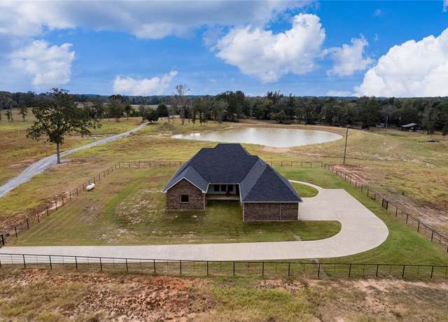 Property at 1322 An County Road 171, Elkhart, TX 75839
