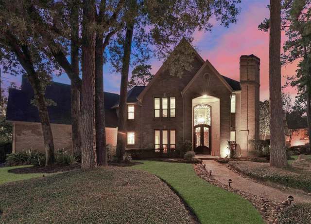 Property at 2103 Seven Maples Dr, Kingwood, TX 77345, 4 beds, 3.5 baths