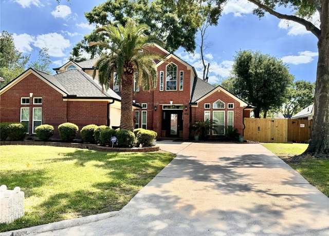 Property at 11423 Corola Trail Dr, Houston, TX 77066, 5 beds, 3 baths