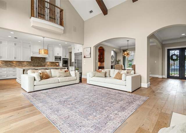 Property at 24718 Thorton Knolls Dr, Spring, TX 77389, 5 beds, 5.5 baths