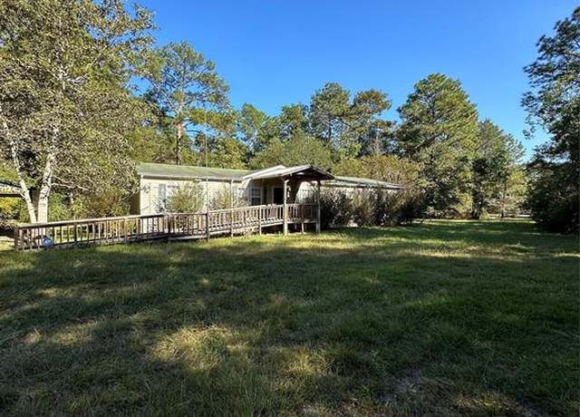 Property at 4064 Griffin Grove St, Silsbee, TX 77656, 3 beds, 2 baths