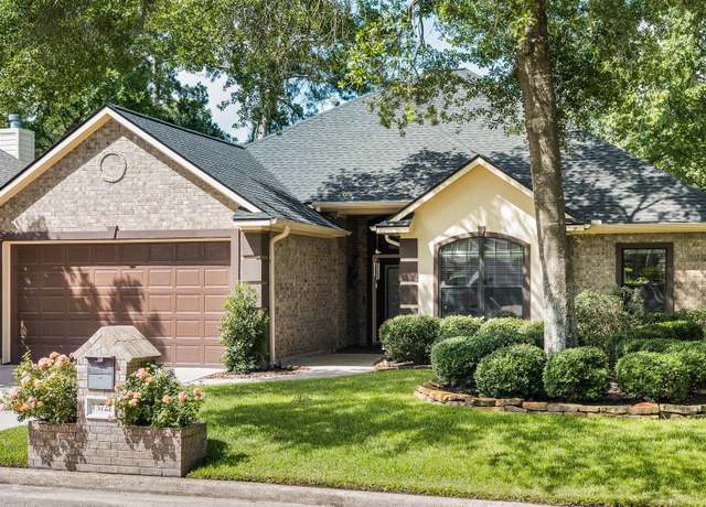 Property at 13727 Fountainview Dr, Montgomery, TX 77356, 3 beds, 2 baths