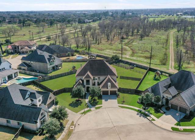 Property at 6919 Champion Trl, Katy, TX 77493, 5 beds, 4.5 baths