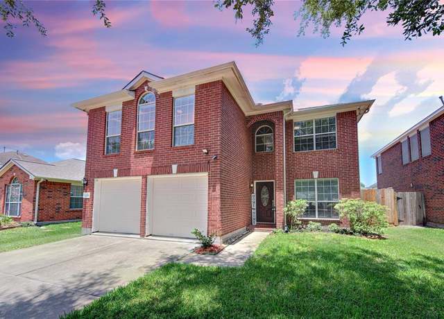 Property at 12506 Bear Valley Dr, Houston, TX 77072, 5 beds, 3 baths