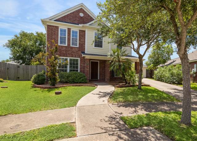Property at 3282 Bend Cove Ct, League City, TX 77573, 3 beds, 2.5 baths