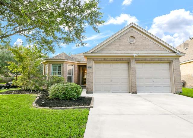 Property at 20138 East Lakebridge Ln, Richmond, TX 77407, 3 beds, 2 baths