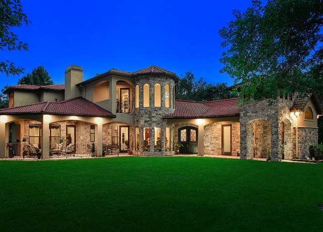 Property at 280 Sundog Rd, Huntsville, TX 77340, 3 beds, 4 baths