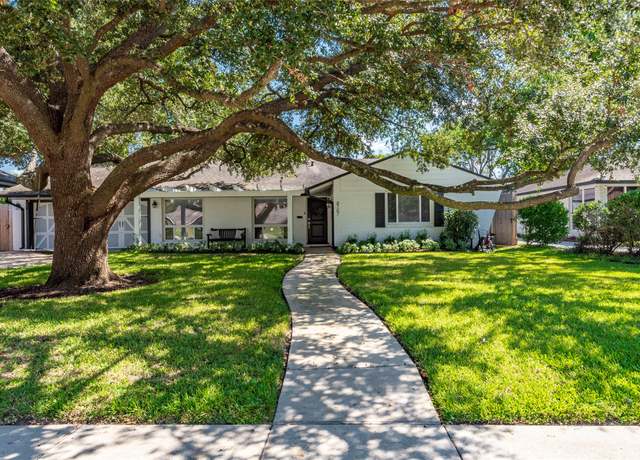 Property at 8707 Linkmeadow Ln, Houston, TX 77025, 4 beds, 3 baths