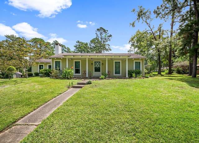 Property at 301 Skyview Dr, Livingston, TX 77351, 3 beds, 1 bath