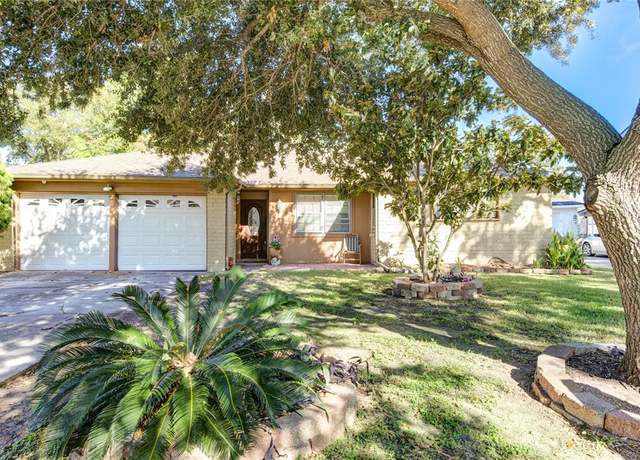 Property at 11222 Langdon Ln, Houston, TX 77072, 4 beds, 2 baths