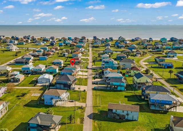 Property at 930 Eastview, Crystal Beach, TX 77650, 2 beds, 2 baths