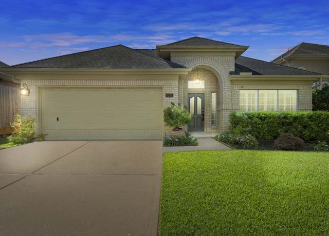 Property at 8311 Astwood Ct, Spring, TX 77379, 2 beds, 2 baths