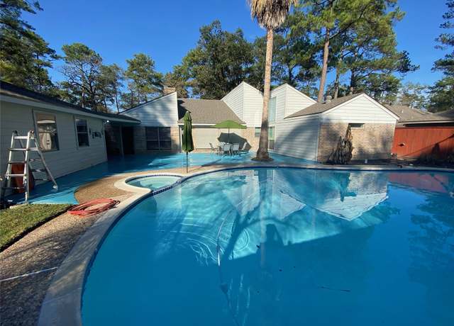 Property at 11603 Pebbleton Dr, Houston, TX 77070, 4 beds, 2 baths