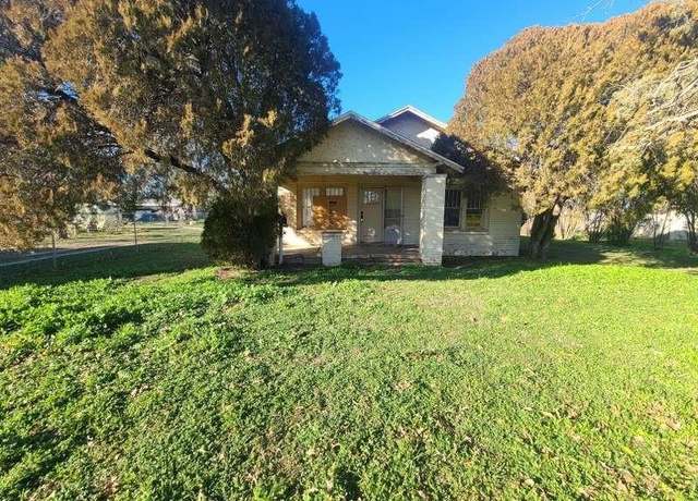 Property at 4006 Kelly St, Vernon, TX 76384, 2 beds, 1 bath