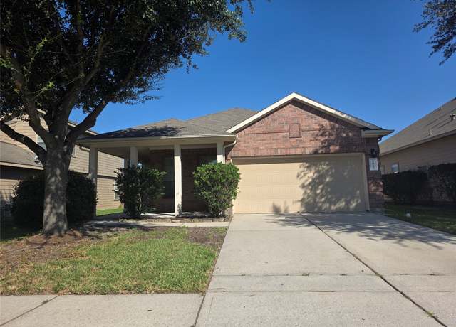 Property at 1822 Emerson Ridge Dr, Spring, TX 77388, 3 beds, 2 baths