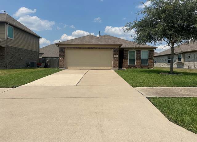Property at 3022 Phaeton Ct, Rosenberg, TX 77471, 3 beds, 2 baths
