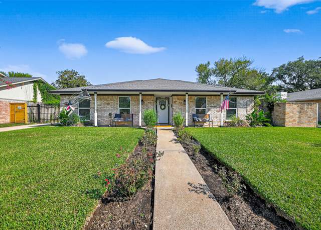 Property at 22110 Woodrose Dr, Katy, TX 77450, 3 beds, 2.5 baths