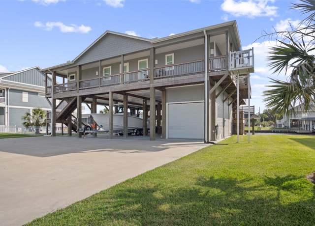 Property at 1175 Lagoon Dr, Crystal Beach, TX 77650, 4 beds, 3.5 baths