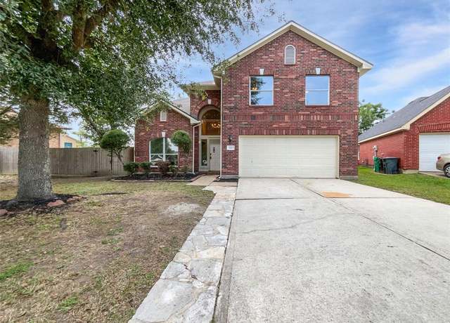 Property at 426 N Lindbergh Ct, Baytown, TX 77521, 4 beds, 2.5 baths