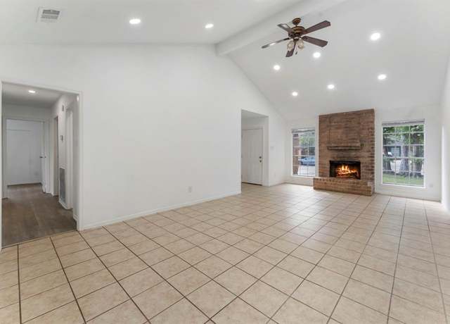 Property at 19822 Brightstone Dr, Humble, TX 77338, 4 beds, 2 baths