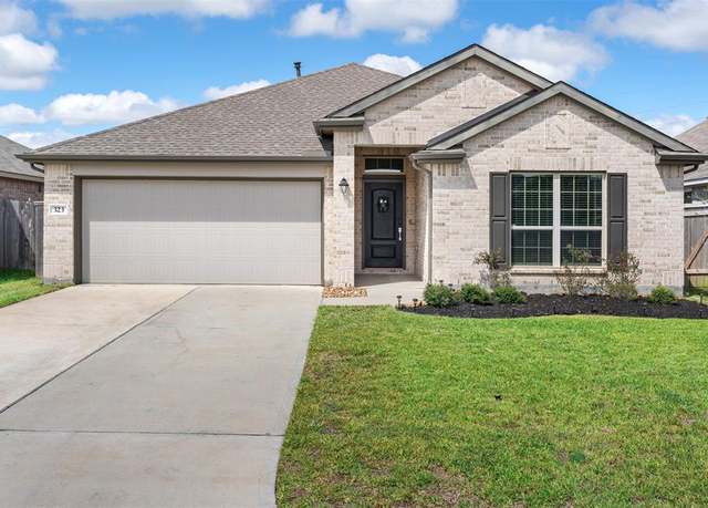 Property at 323 Jewett Meadow Dr, Magnolia, TX 77354, 3 beds, 2 baths