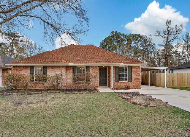 Property at 720 Springwood Dr, Conroe, TX 77385, 3 beds, 2 baths