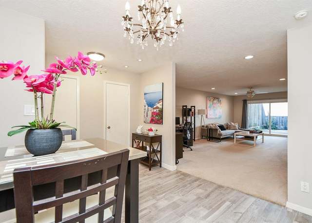 Property at 2700 Bellefontaine A6 St Unit A6, Houston, TX 77025, 1 bed, 1 bath