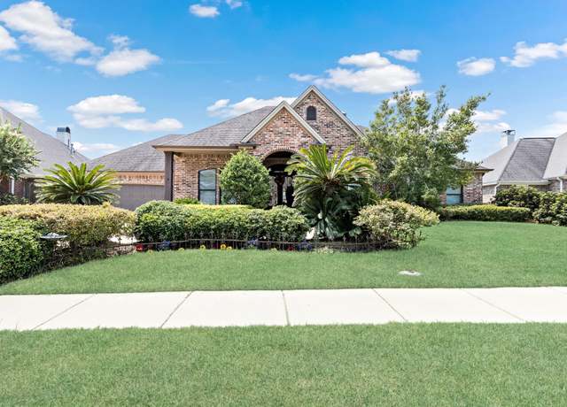 Property at 6385 Ellington Ln, Beaumont, TX 77706, 4 beds, 3 baths