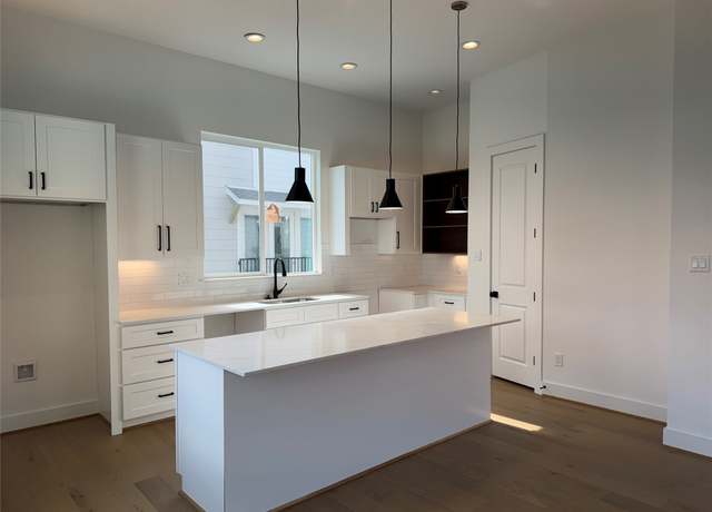 Property at 2806 Mills St, Houston, TX 77026, 3 beds, 3.5 baths