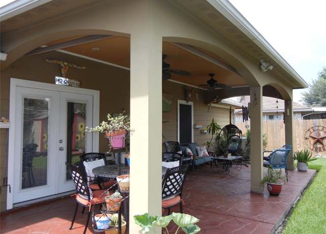 Property at 4822 Edgegate Dr, Spring, TX 77373, 3 beds, 2 baths