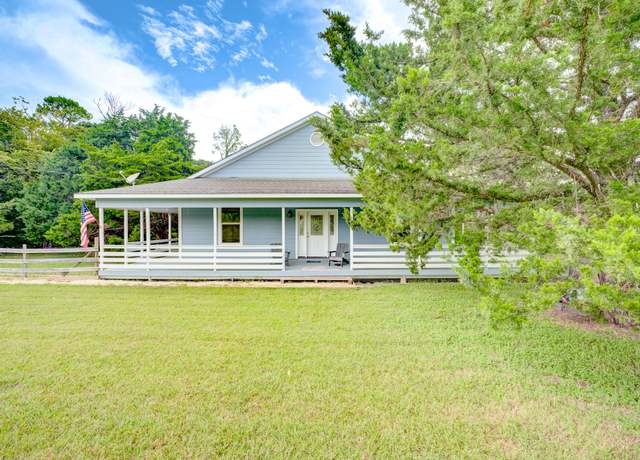 Property at 131 Canary Ln, Coldspring, TX 77331, 4 beds, 2.5 baths