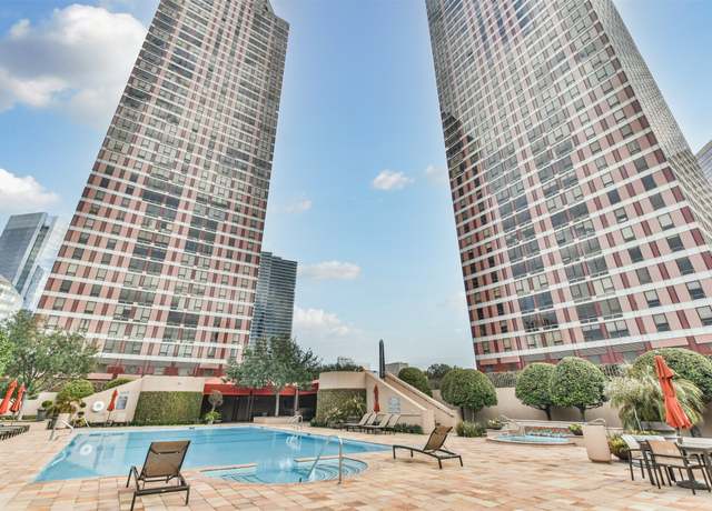 Property at 5110 San Felipe St Unit 56W, Houston, TX 77056, 2 beds, 2.5 baths