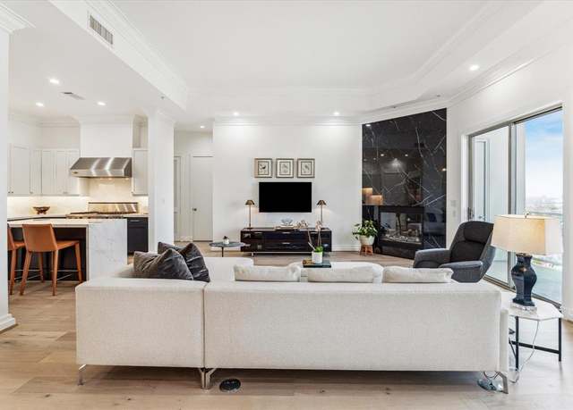 Property at 3388 Sage Rd #2001, Houston, TX 77056, 2 beds, 2.5 baths