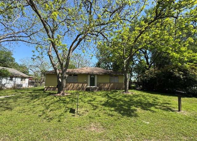 Property at 408 Speed St, Wharton, TX 77488, 3 beds, 1 bath